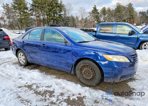 2007 Toyota Camry Ce z USA, uszkodzony, nr VIN 4T1BE46KX7U042572